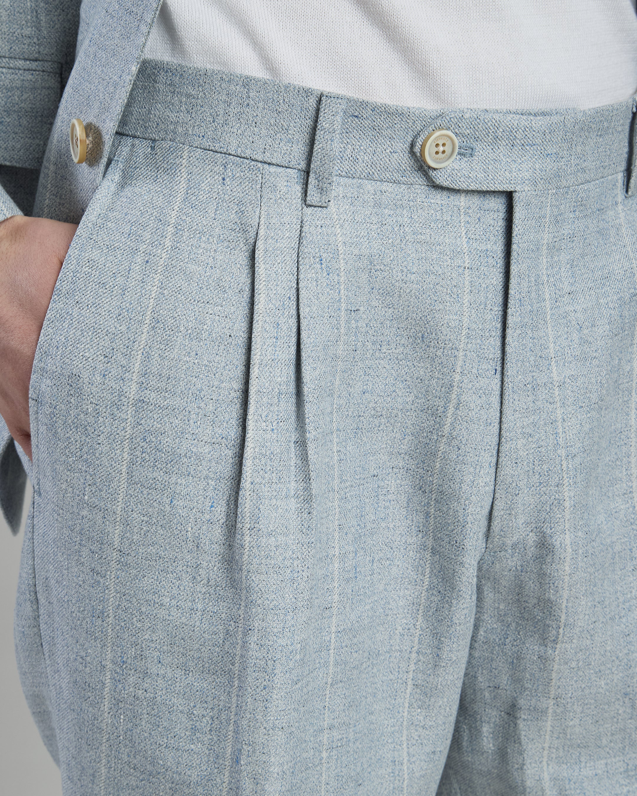 Abito Monopetto Slim Fit in Lino Gessato Azzurro - Image 6