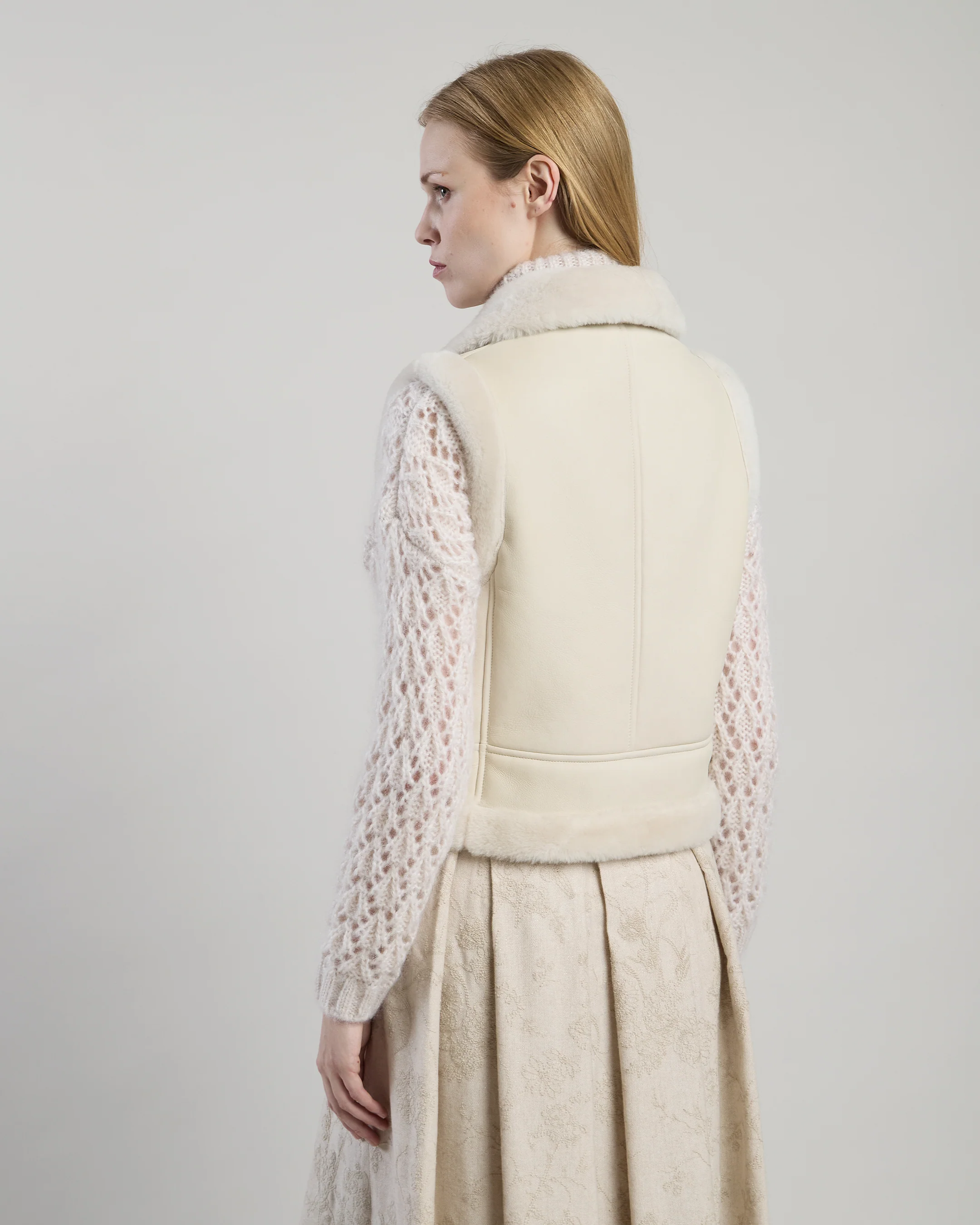 GILET IN SHEARLING SHEARLING NAPPATO - Image 2