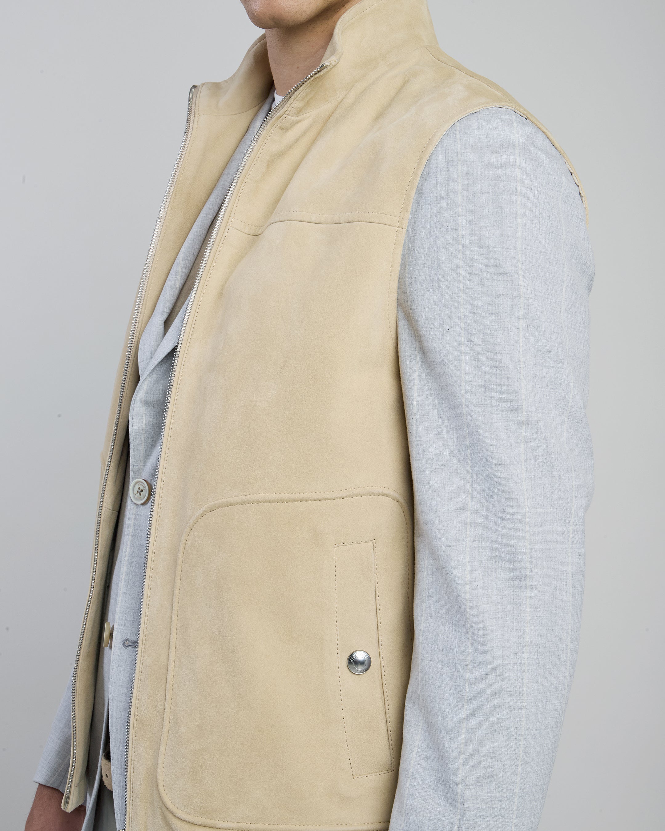 Gilet in Pelle Scamosciata Suede Uomo con Collo in Piedi - Image 3
