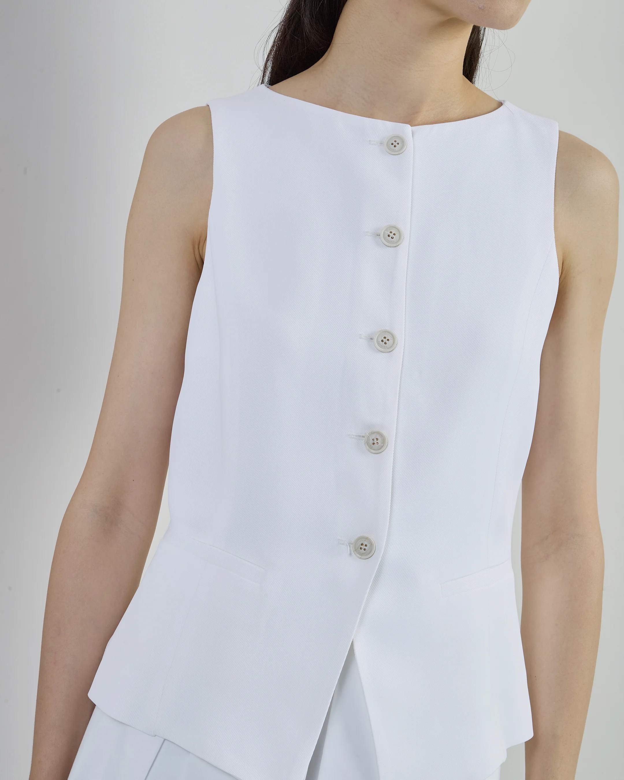 Gilet in Viscosa da Donna con Scollo a Barca - Image 3