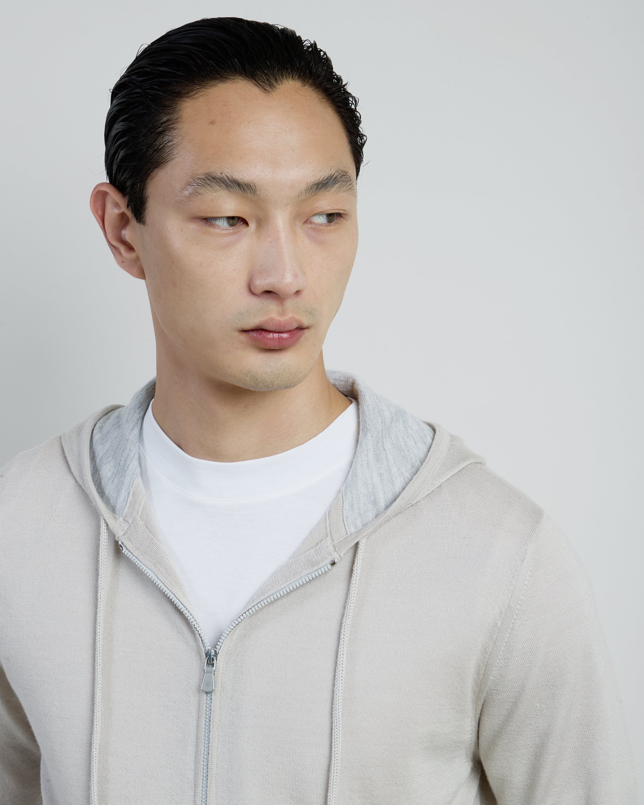 Maglia Full Zip in Lana Merinos e Seta con Cappuccio - Image 3