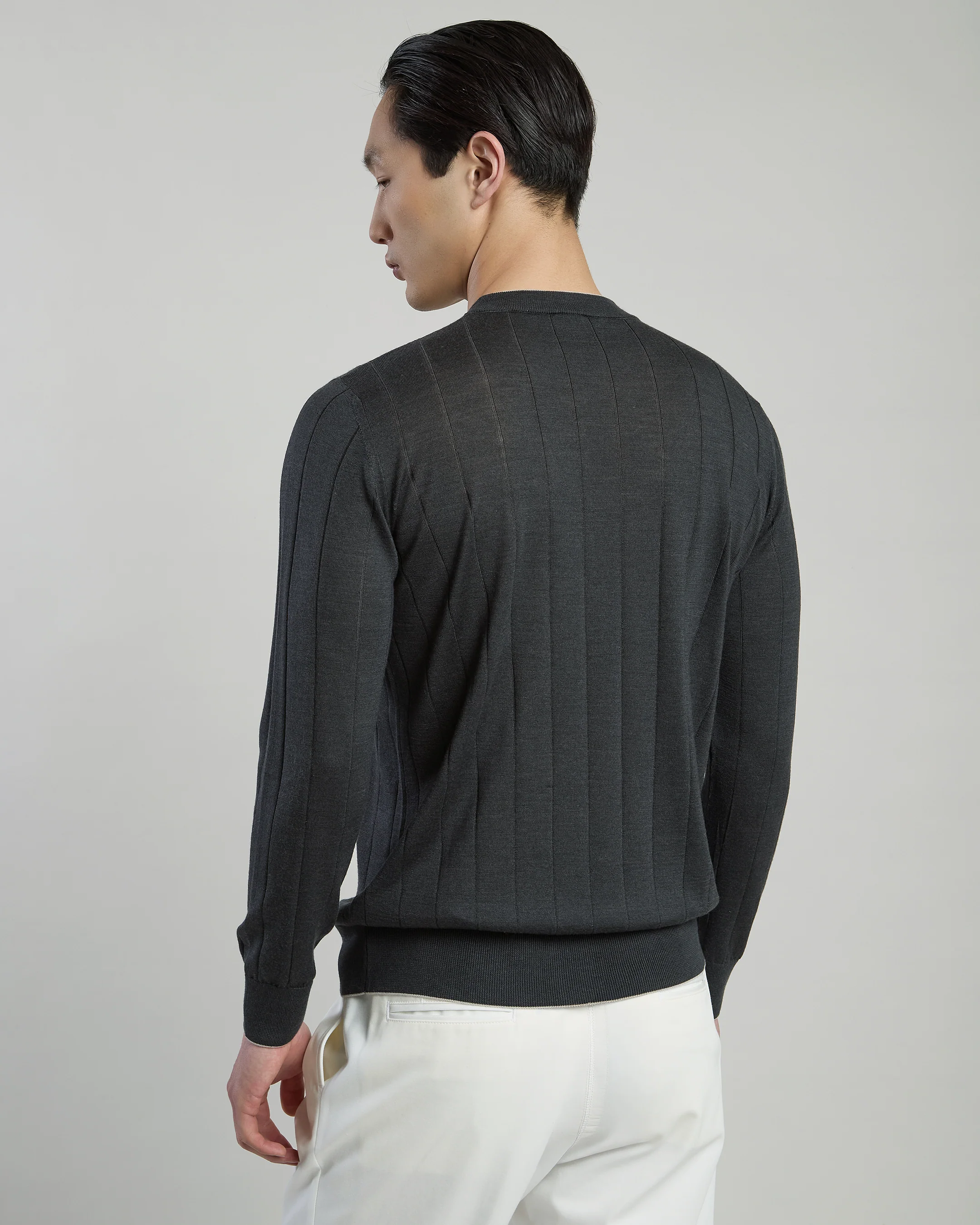 Maglia Girocollo in Lana Merinos e Seta da Uomo - Image 2