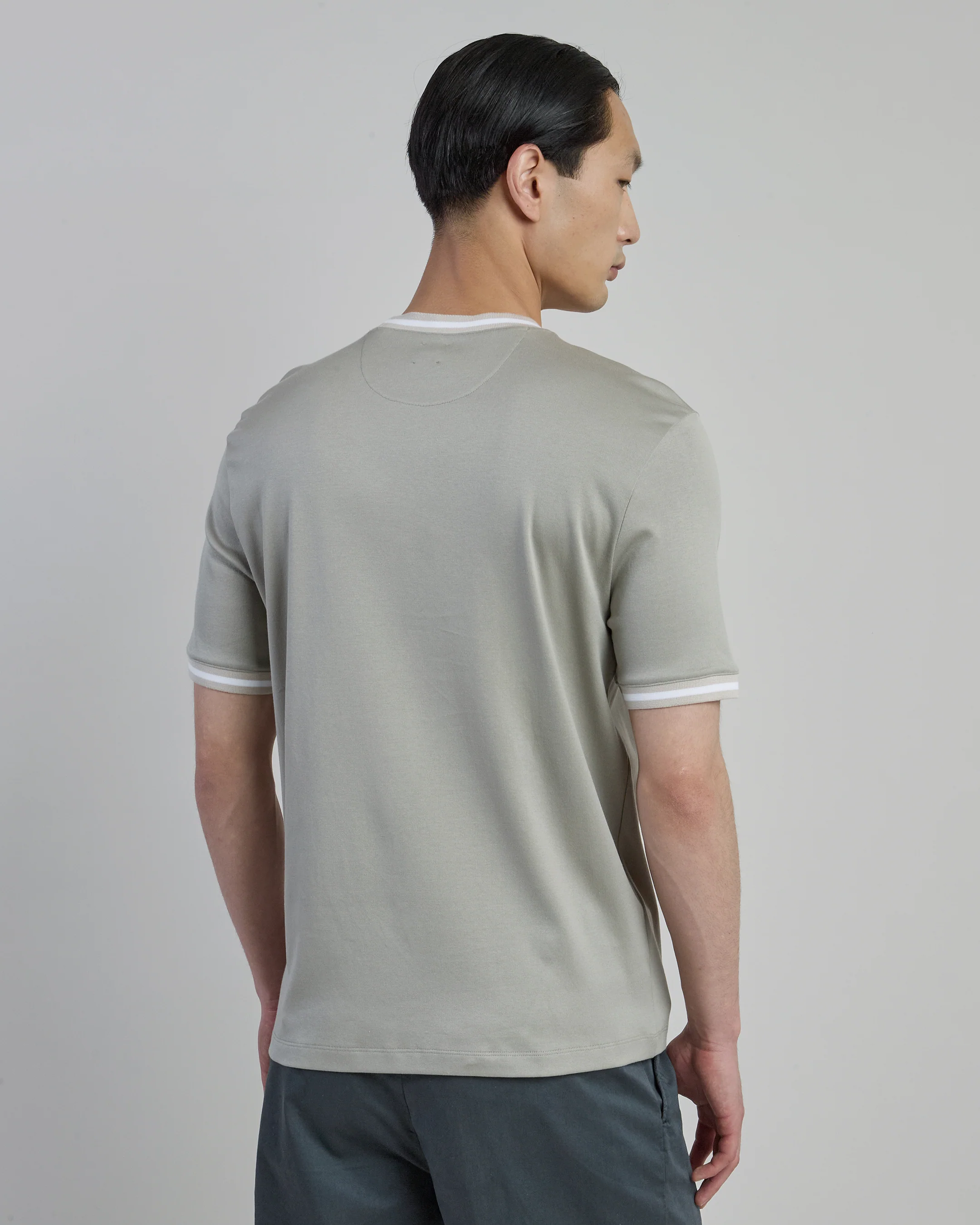 T-shirt Girocollo in Cotone Giza con Bordini da Uomo - Image 2